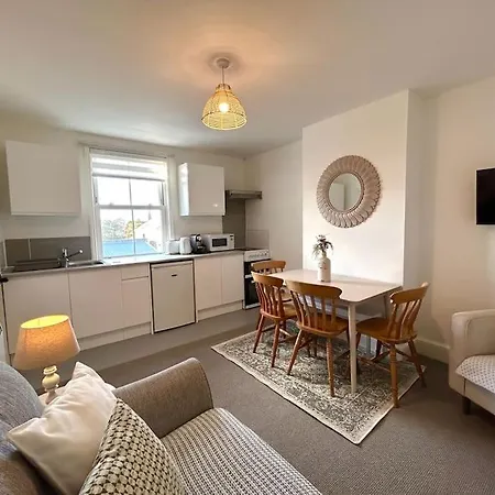 3 Bed In St Peter, Jersey * Saint Peters (Jersey)