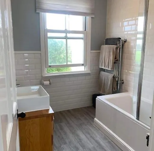 3 Bed In St Peter, Jersey Apartament