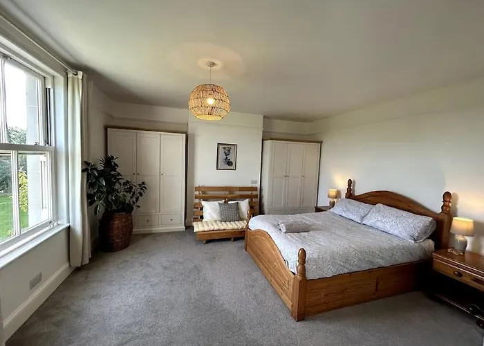 3 Bed In St Peter, Jersey Apartament *